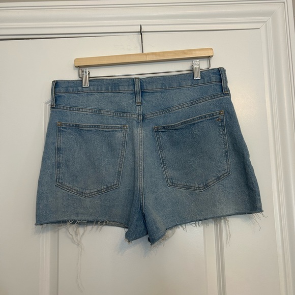 Madewell The Perfect Jean Short - Picture 4 of 4